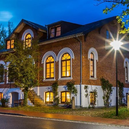 Ferienwohnung Lykkegård - Glück im ehemaligen Weinkeller Tönning Exterior foto